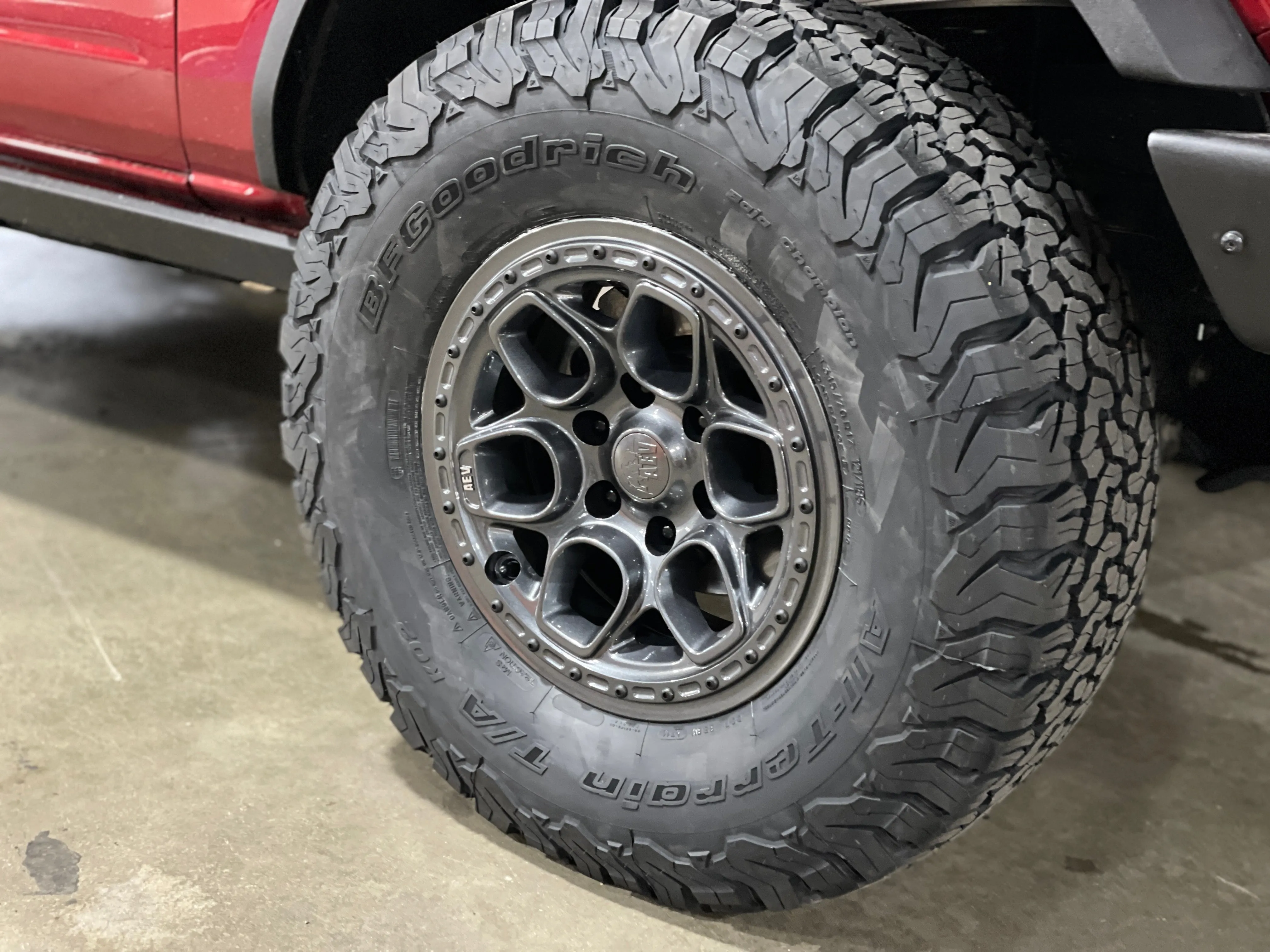 AEV - Ford Bronco Crestone DualSport Wheel