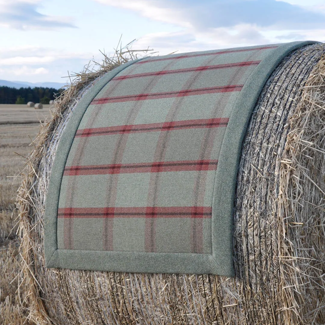 Moniak Rug With Bonar Binding