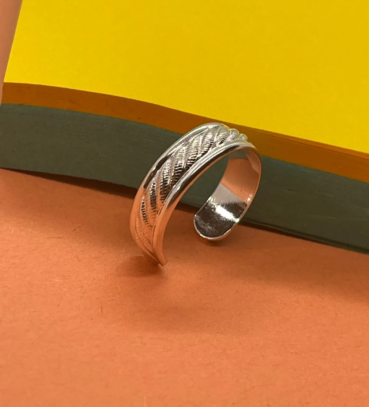 Silver Strength Toe Ring